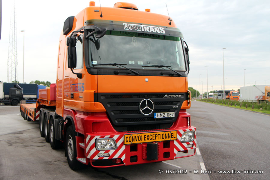 MB-Actros-4155-SLT-Bautrans-HUN-110512-01.jpg