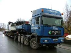 MAN-F2000-Evo-41464-Giebel-Brusse-260507-05