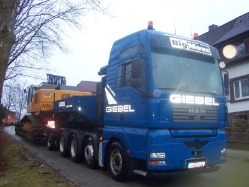 MAN-TGA-41530-XXL-Giebel-Kehrbeck-060807-02