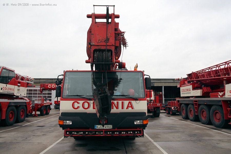 Liebherr-LTM-1080-1-Colonia-130908-06.jpg