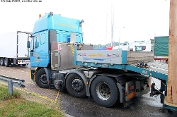 Iveco-EuroStar-Dan-Czech-080709-04