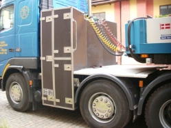 Volvo-FH12-460-Dan-Czech-Vorechovsky-290606-02