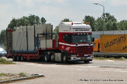 Scania-124-L-420-Driessen-110511-01