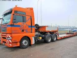 MAN-TGA-XXL-Elefant-140209-05