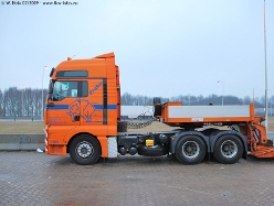MAN-TGA-XXL-Elefant-140209-06