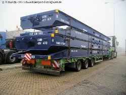 MB-Actros-1848-LH-MP2-EuroKran-GDA80TY-Bursch-111007-03