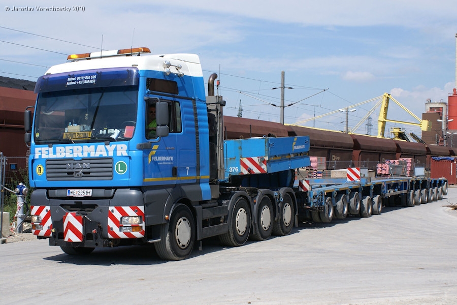MAN-TGA-41660-XXL-Felbermayr-Vorechovsky-220810-06.jpg