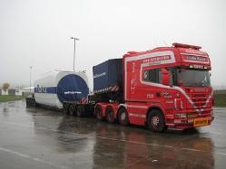Scania-164-L-580-Longline-Hansen-Cymbaluk-171207-01