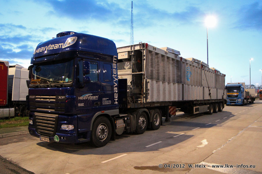 DAF-XF-105510-Heavyteam-180412-02.jpg