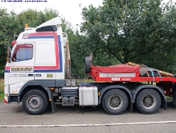 Volvo-FH12-460-Hogg-290808-08