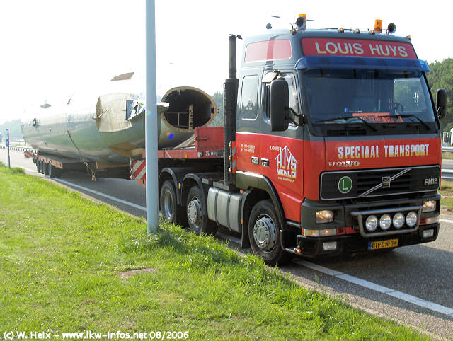 Volvo-FH12-420-Huys-230806-02.jpg