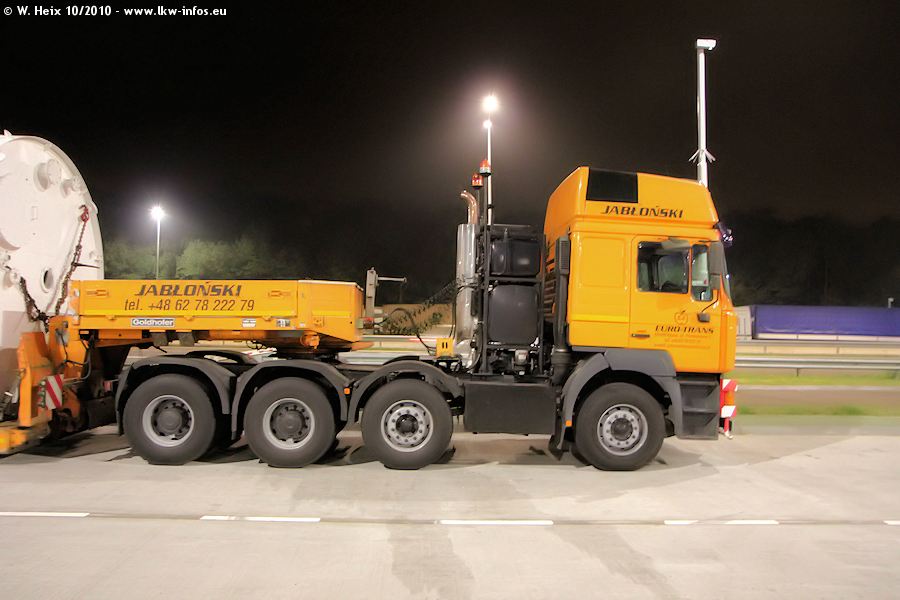 MAN-FE-460-A-Jablonski-161010-05.jpg