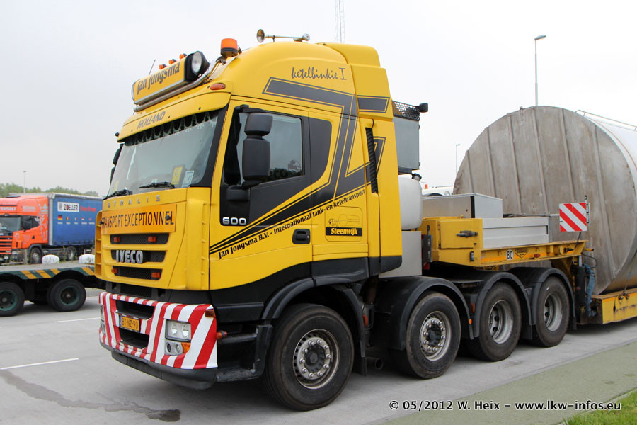 Iveco-Stralis-AS-II-Jongsma-030512-07.jpg