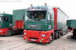 MAN-TGA-XXL-Kahl-151207-02