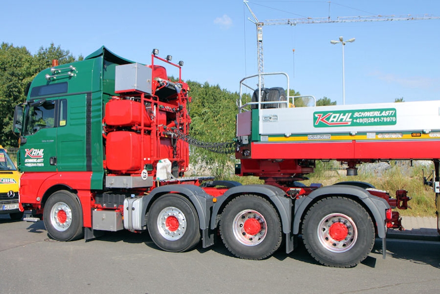 MAN-TGX-41680-ZV-88-Kahl-300809-06.jpg