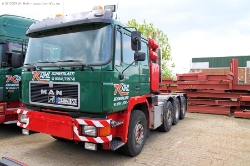MAN-F90-41502-Kahl-200906-03