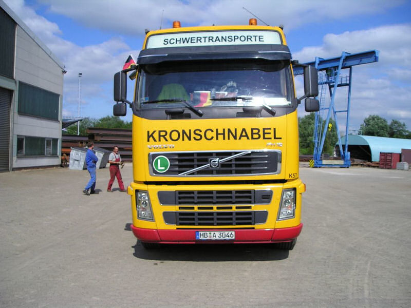 Volvo-FH16-610-Kronschnabel-Hensing-140407-02.jpg - Jens Hensing