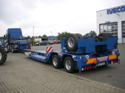 MAN-TGX-Lampe-Mittendorf-091010-04