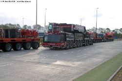 Liebherr-LTM-11200-9-1-DE-Mammoet-040510-02