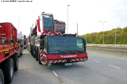 Liebherr-LTM-11200-9-1-DE-Mammoet-040510-05