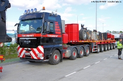 MAN-TGX-41540-DE-Mammoet-2-040510-13