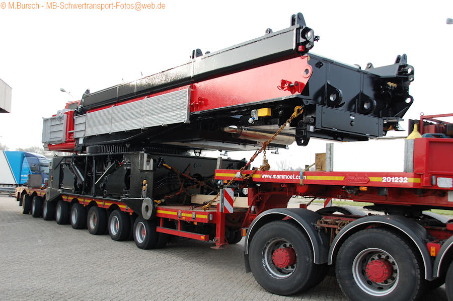 DAF-XF-95530-Mammoet-Bursch-150810-03.jpg - Manfred Bursch