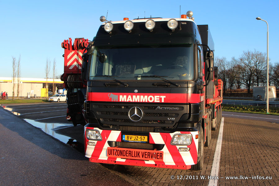 MB-Actros-MP2-3355-Mammoet-171211-15.jpg