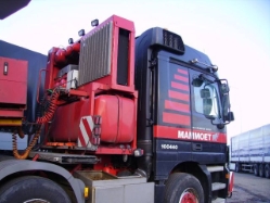 MB-Actros-L-4153-Mammoet-Bursch-280306-07