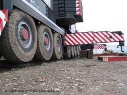 Liebherr-LTM-1500-8-1-Mammoet-Zech-221205-03