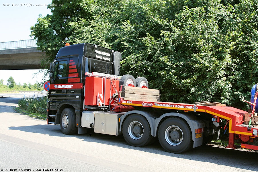 MB-Actros-3-2660-MRC-130609-05.jpg