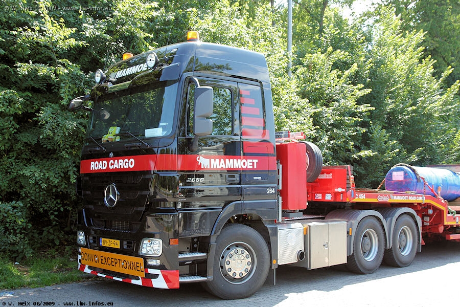 MB-Actros-3-2660-MRC-130609-07.jpg