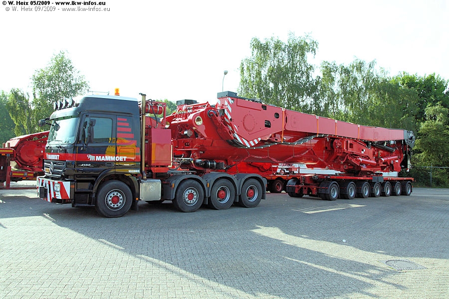 MB-Actros-4160-SLT-Mammoet-200509-02.jpg
