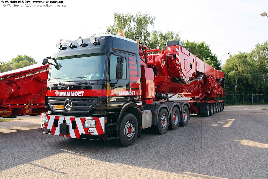 MB-Actros-4160-SLT-Mammoet-200509-03.jpg