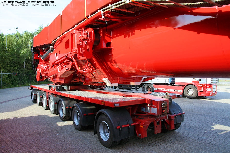 MB-Actros-4160-SLT-Mammoet-200509-11.jpg