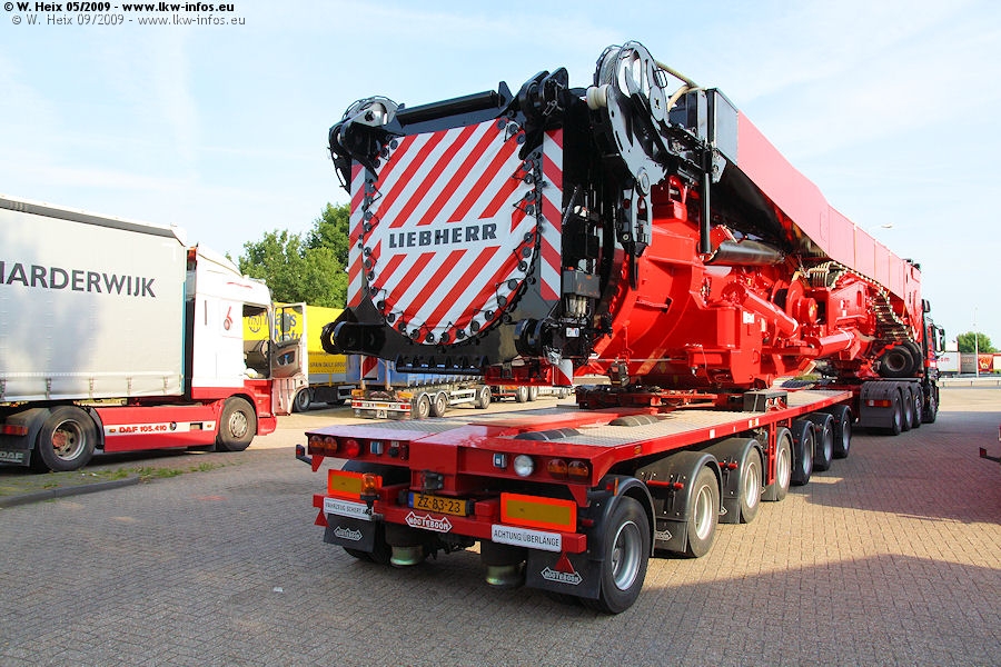 MB-Actros-4160-SLT-Mammoet-200509-12.jpg
