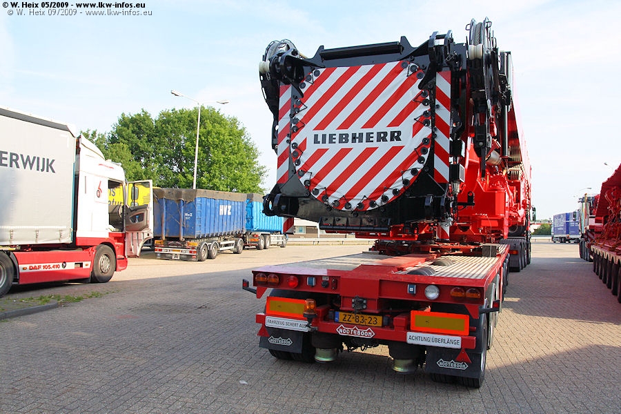 MB-Actros-4160-SLT-Mammoet-200509-13.jpg