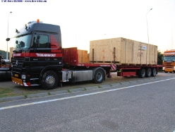 MB-Actros-MP2-1844-Mammoet-120808-05