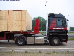 MB-Actros-MP2-1844-Mammoet-160708-04