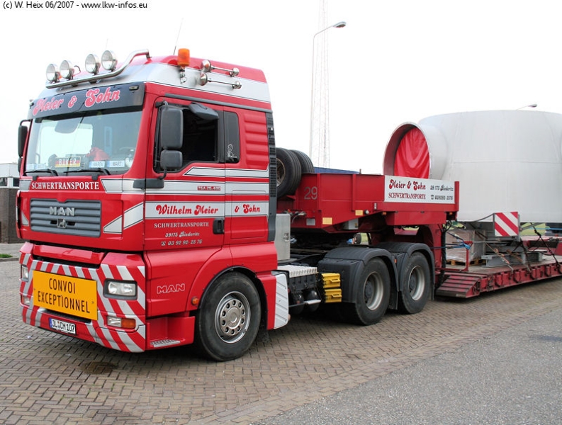 MAN-TGA-26480-XLX-Meier-110607-02.jpg