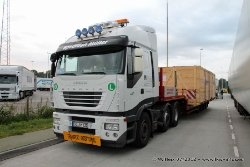 Iveco-Stralis-AS-440-S-56-Mueller-100712-05