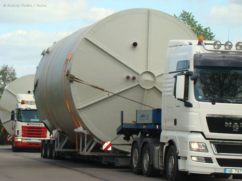 MAN-TGX-26480-Nodus-Rodins-210508-01.jpg