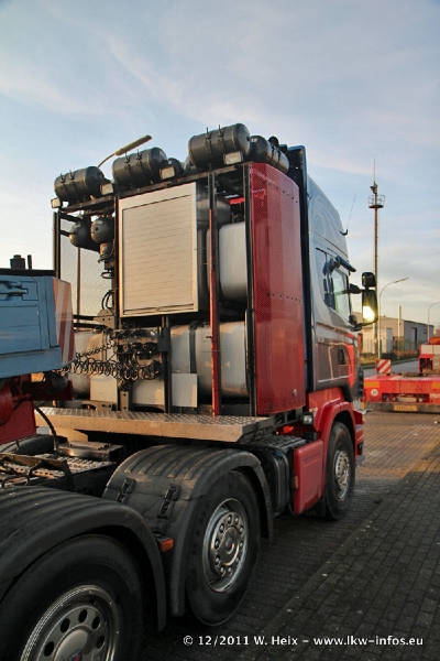 Scania-R-620-Peters-171211-10.jpg