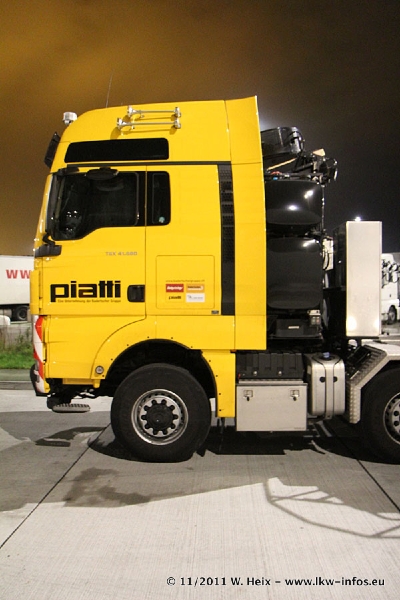 MAN-TGX-41680-8x6-Piatti-291111-08.jpg