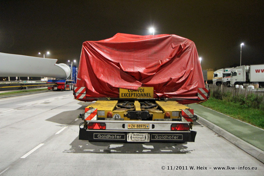 MAN-TGX-41680-8x6-Piatti-291111-19.jpg