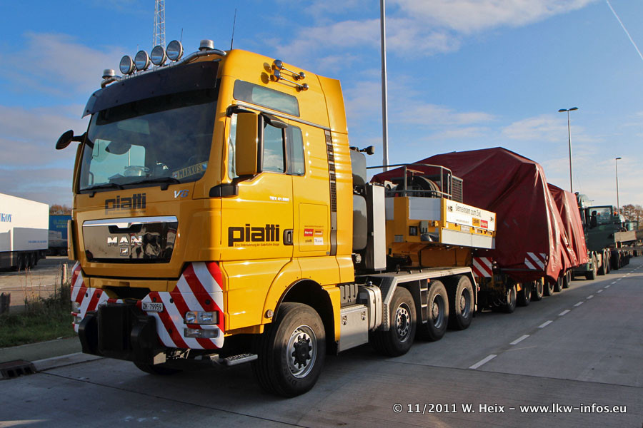 MAN-TGX-41680-8x6-Piatti-291111-29.jpg