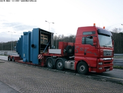 MAN-TGA-26480-XXL-Plackinger-111207-03