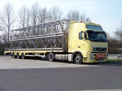 Volvo-FH-480-Ploj-Dirwimmer-050409-02
