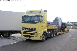 Volvo-FH-520-Ploj-260710-02