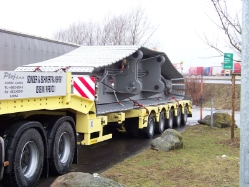 Volvo-FH16-560-Ploj-Dirwimmer-050409-04
