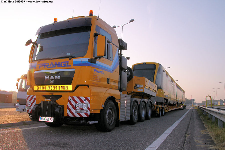 MAN-TGX-41680-Prangl-170609-07.jpg